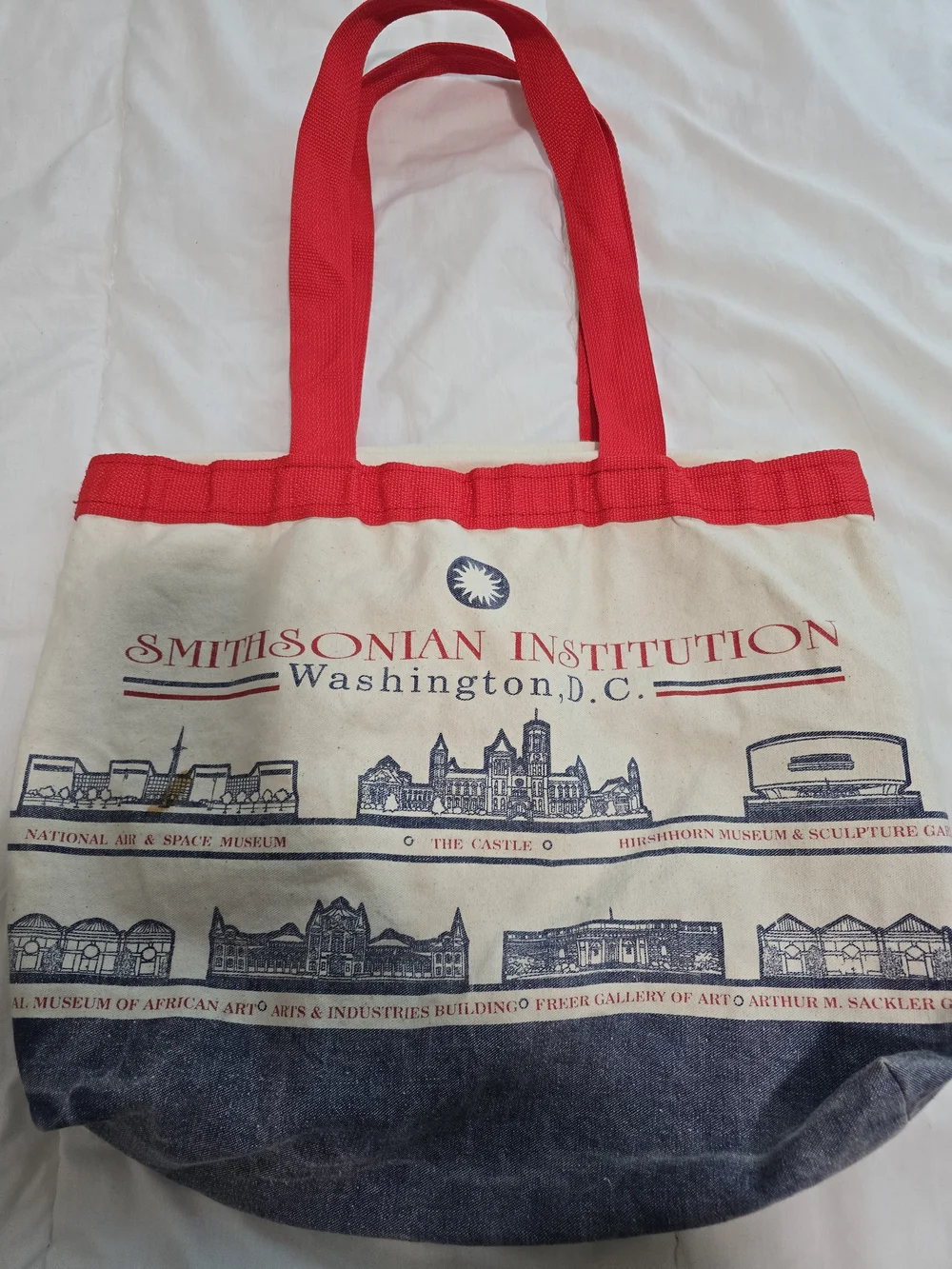 N/A official smithsonian